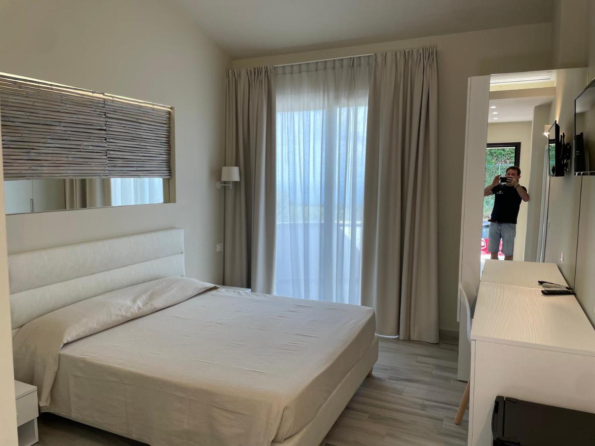 مبيت وإفطار Brattiro Borgo San Cosmo Tropea المظهر الخارجي الصورة