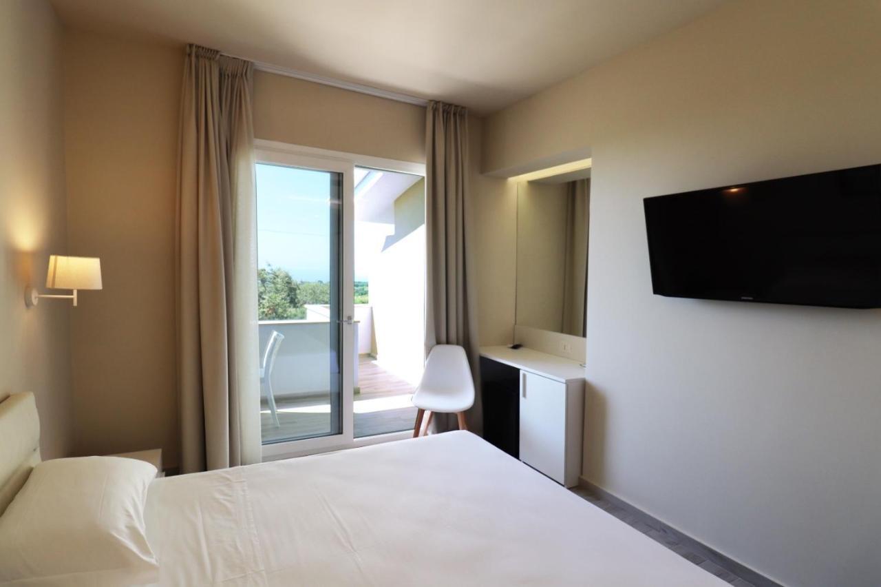 مبيت وإفطار Brattiro Borgo San Cosmo Tropea المظهر الخارجي الصورة