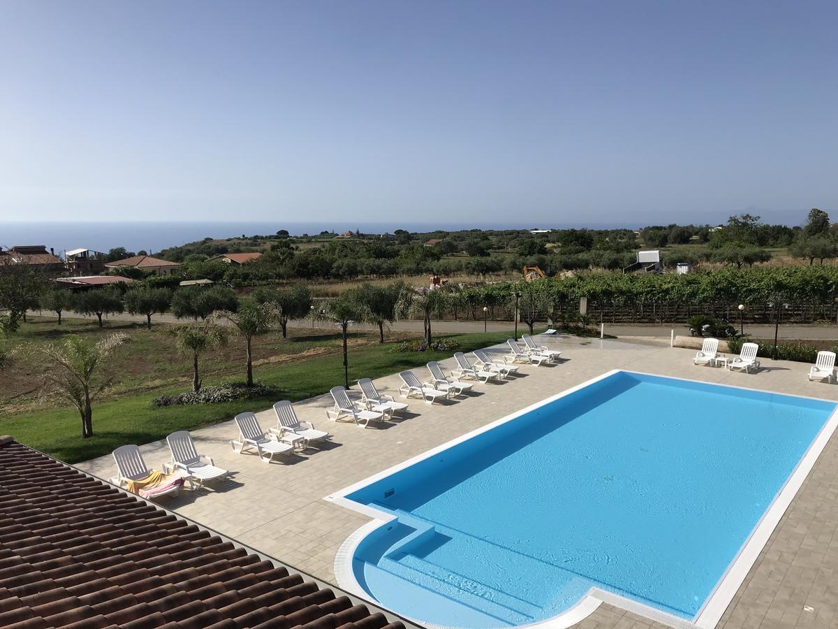 مبيت وإفطار Brattiro Borgo San Cosmo Tropea المظهر الخارجي الصورة